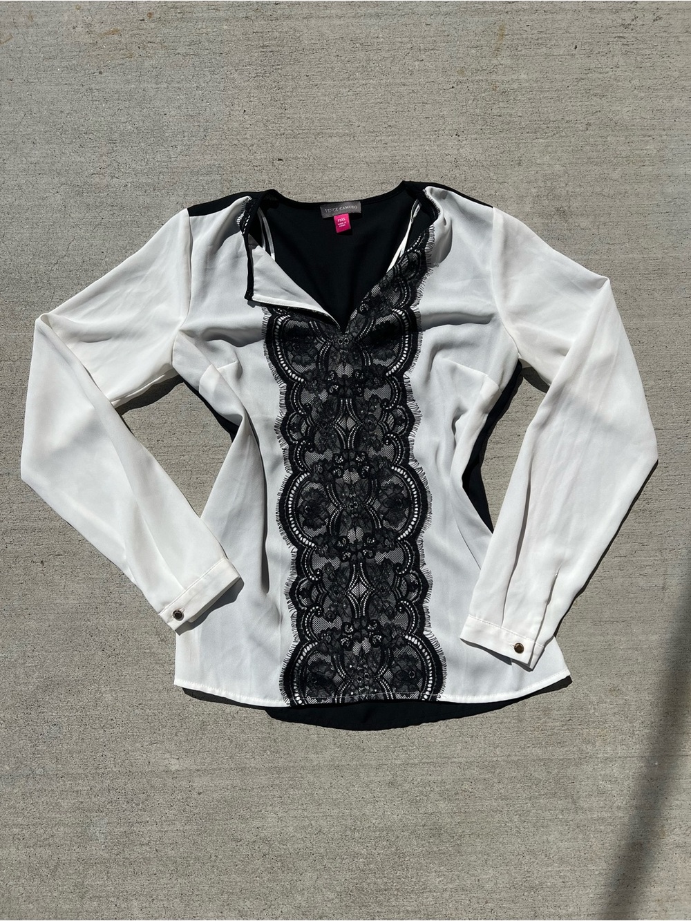 Vince Camuto White and Black Lace-Accent Women's Blouse